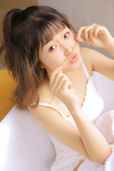 公厕少年